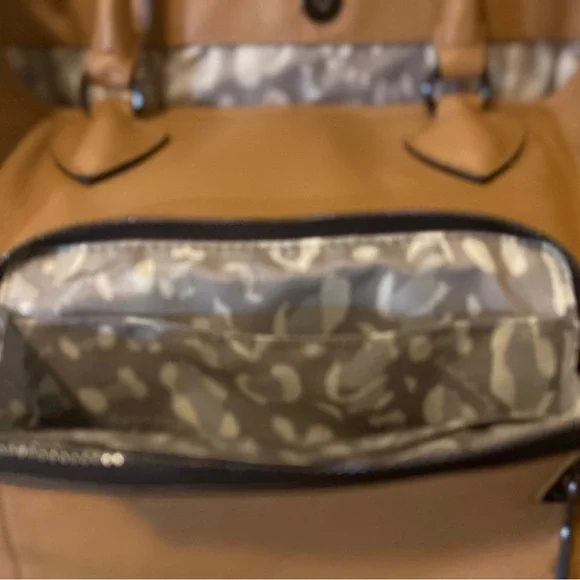 COPY - Aimee Kestenberg Leather Sunbury Tote Vachetta NWT - Picture 4 of 7